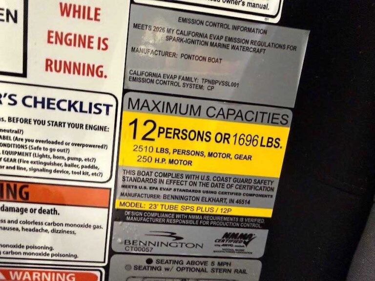 2026 Bennington 24MOFB - Open Fastback - Carbon Fiber Arch!!! US-ETWS7759H526 [photo 17]